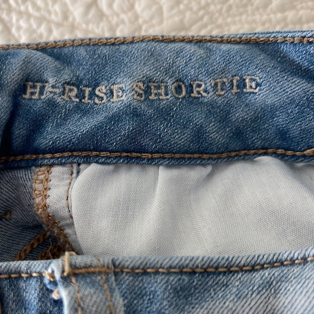 AMERICAN EAGLE Ne(x)t Level Stretch Hi-Rise Shortie - Picture 11 of 13